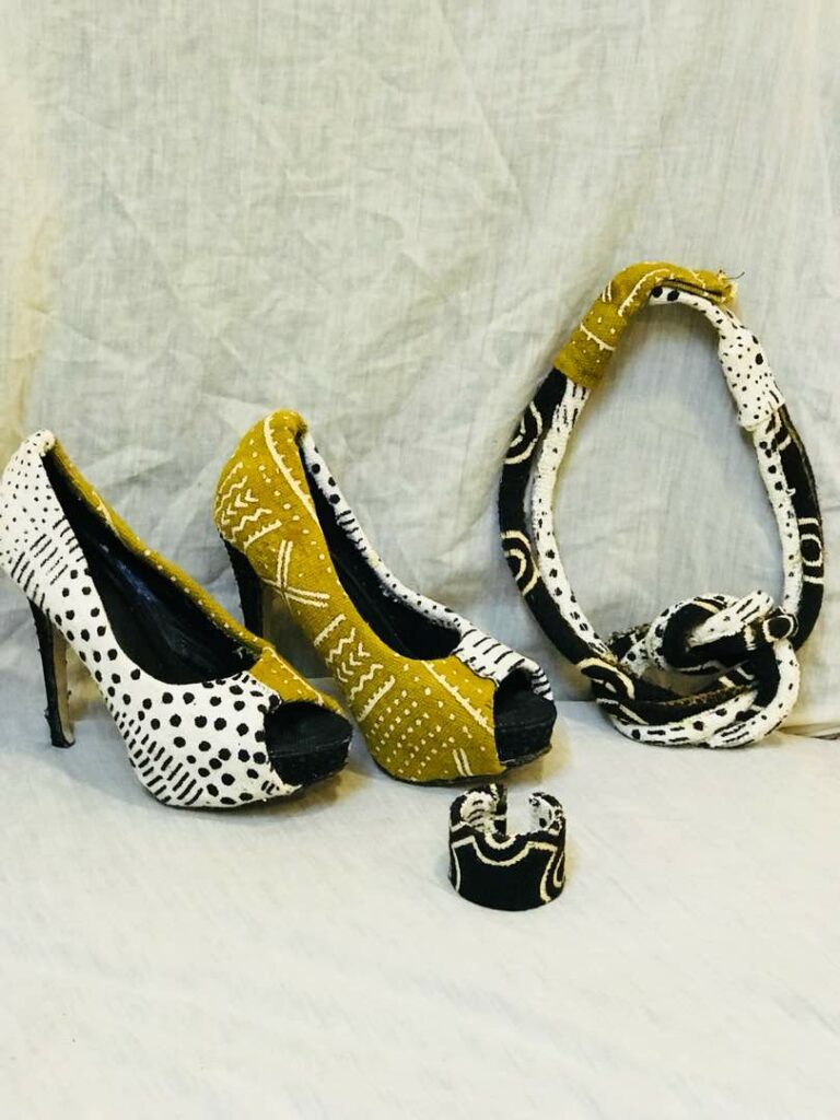 Accessoires et chaussures en bogolan africain