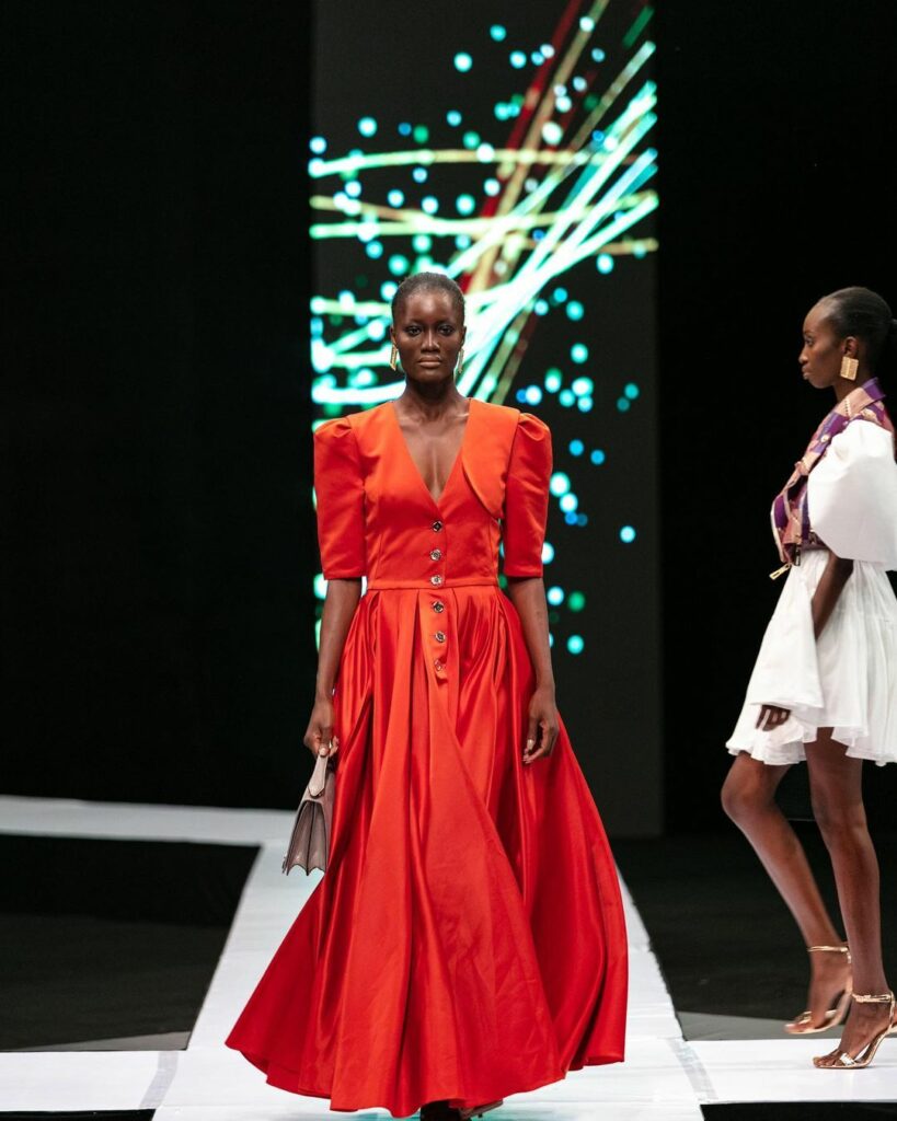 Collection Transition de Elie Kuame